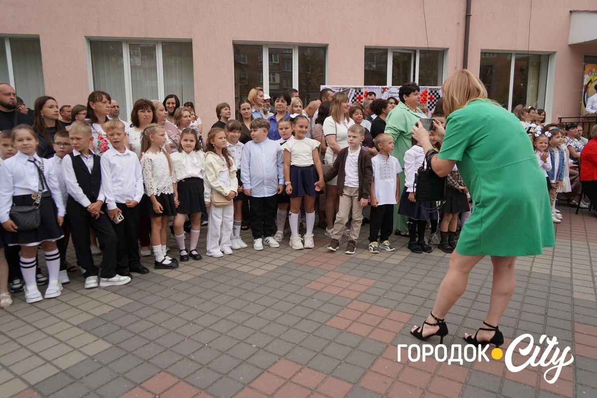 Свято знань. Як розпочався новий навчальний рік у Городоцькому ліцеї №4