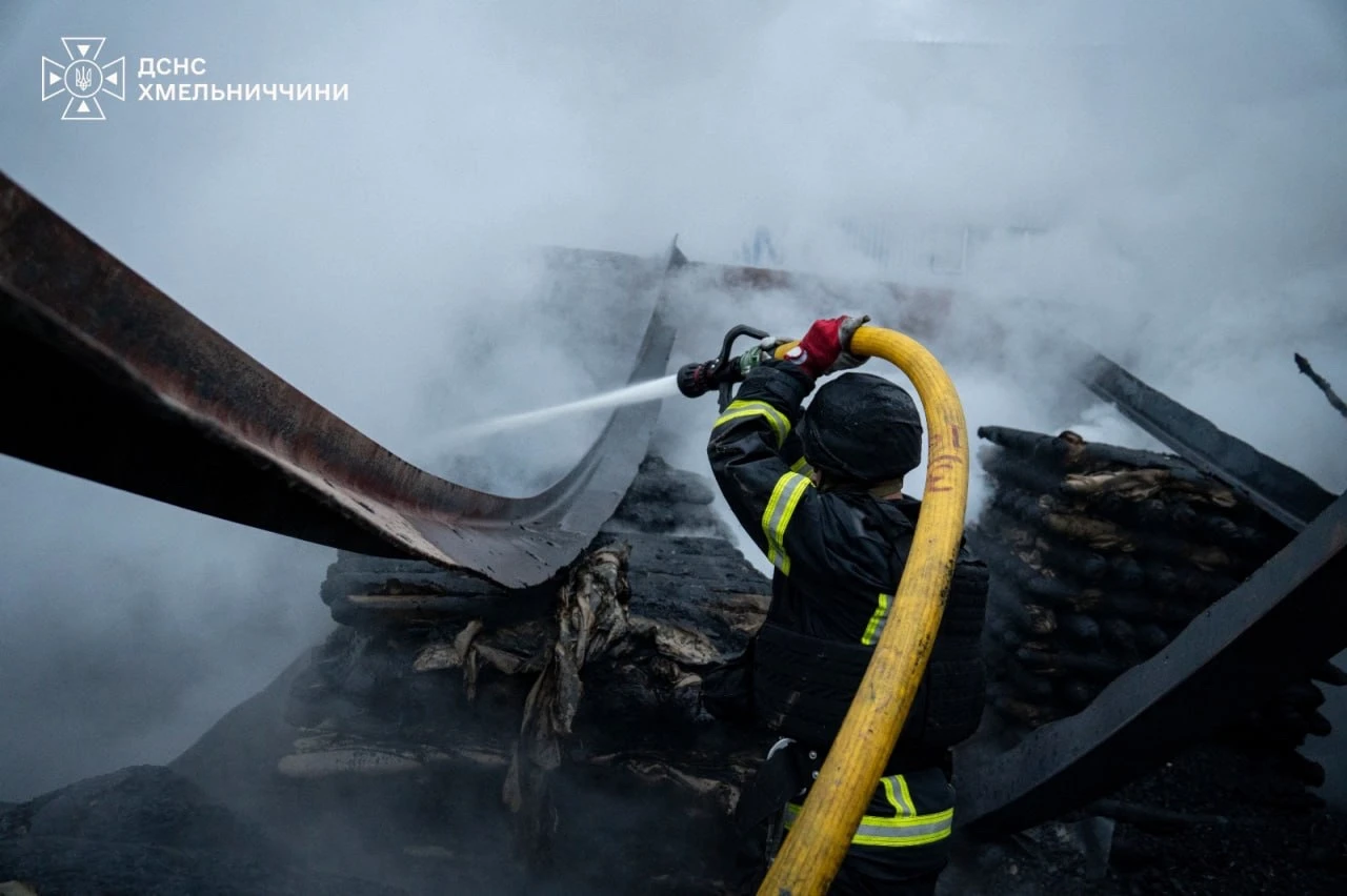 На Хмельниччині збили та подавили 12 ворожих БпЛА: є пошкодження будинків