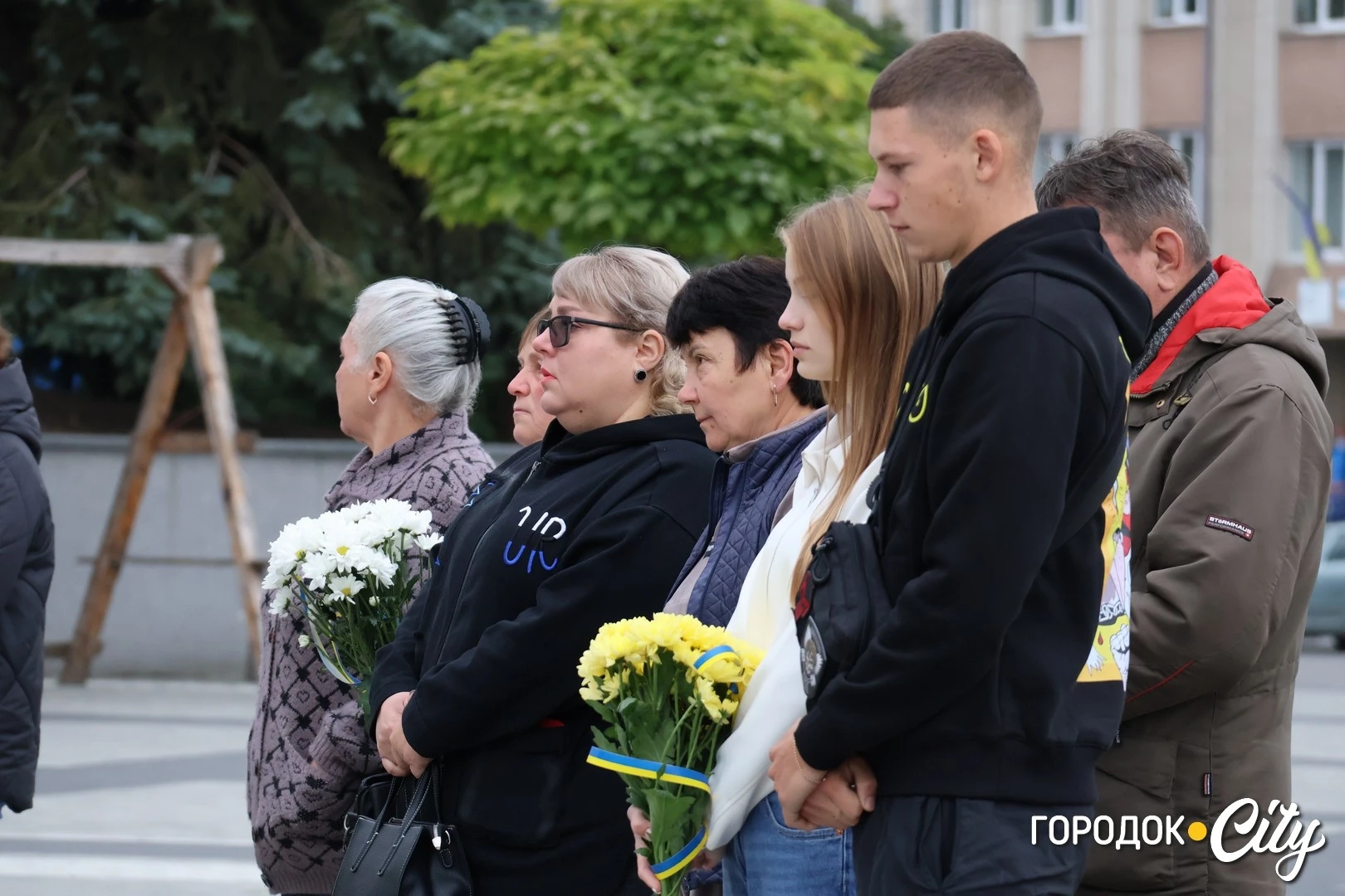 У Городку вшанували пам’ять Богдана Моцного, який рік тому загинув під Покровськом