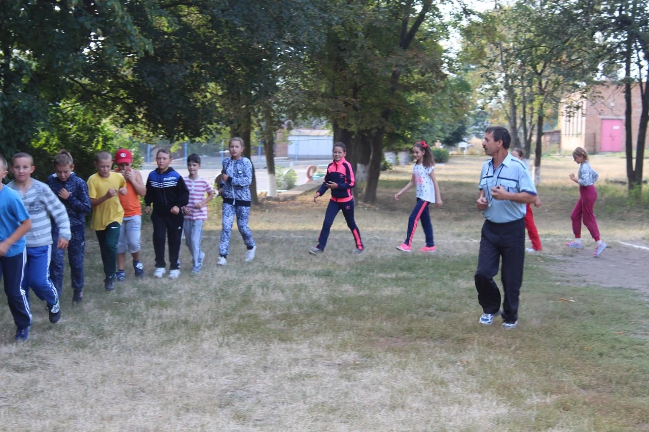 10 років тому: як у Лісоводах учителі фізкультури прищеплювали школярам любов до спорту