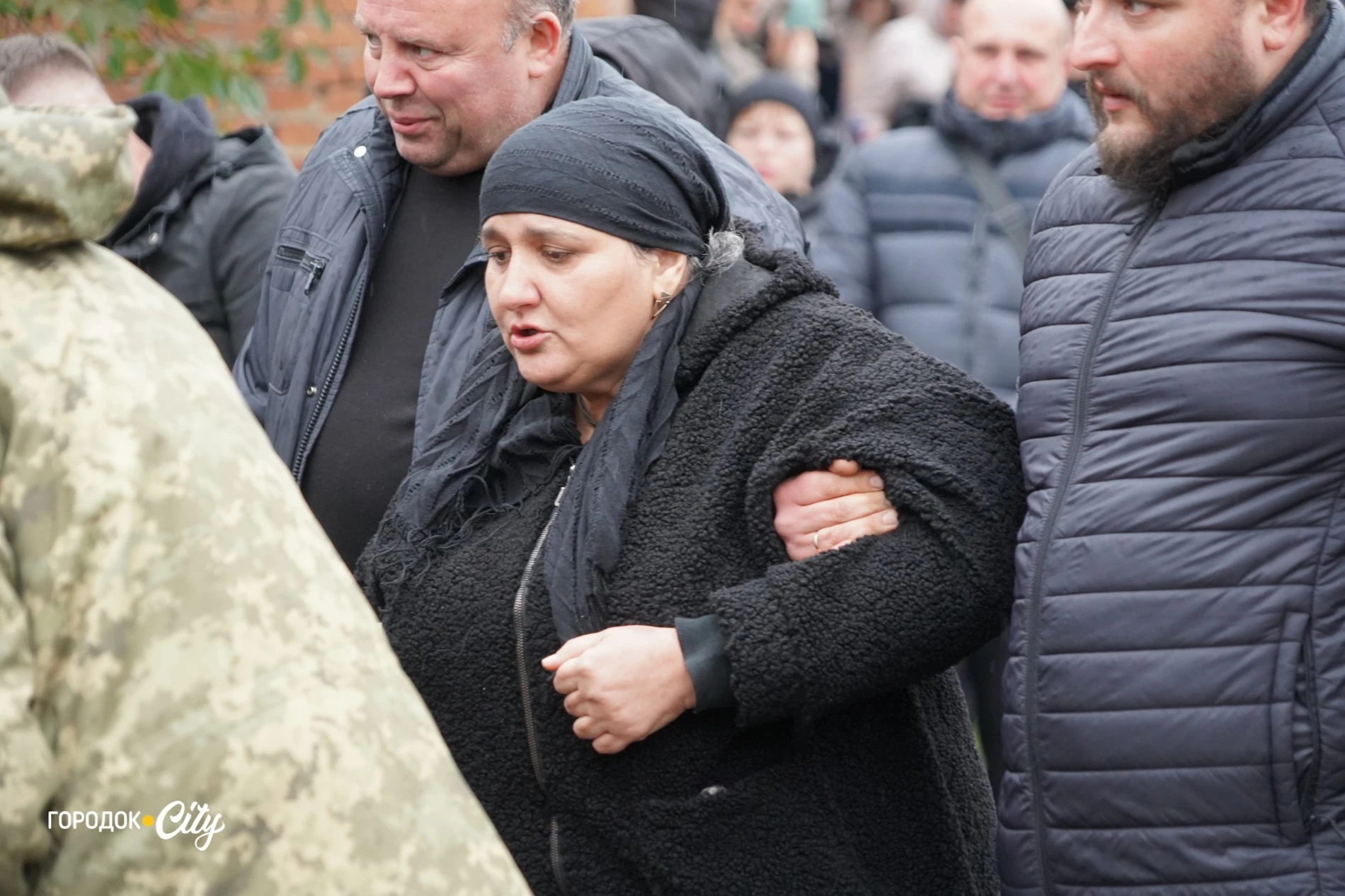У Городку попрощалися із загиблим захисником Савелієм Грицаєм