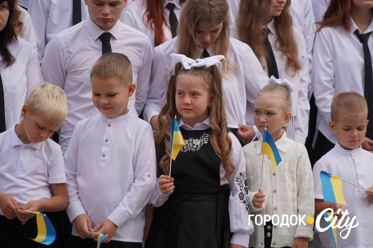 Свято знань. Як розпочався новий навчальний рік у Городоцькому ліцеї №4