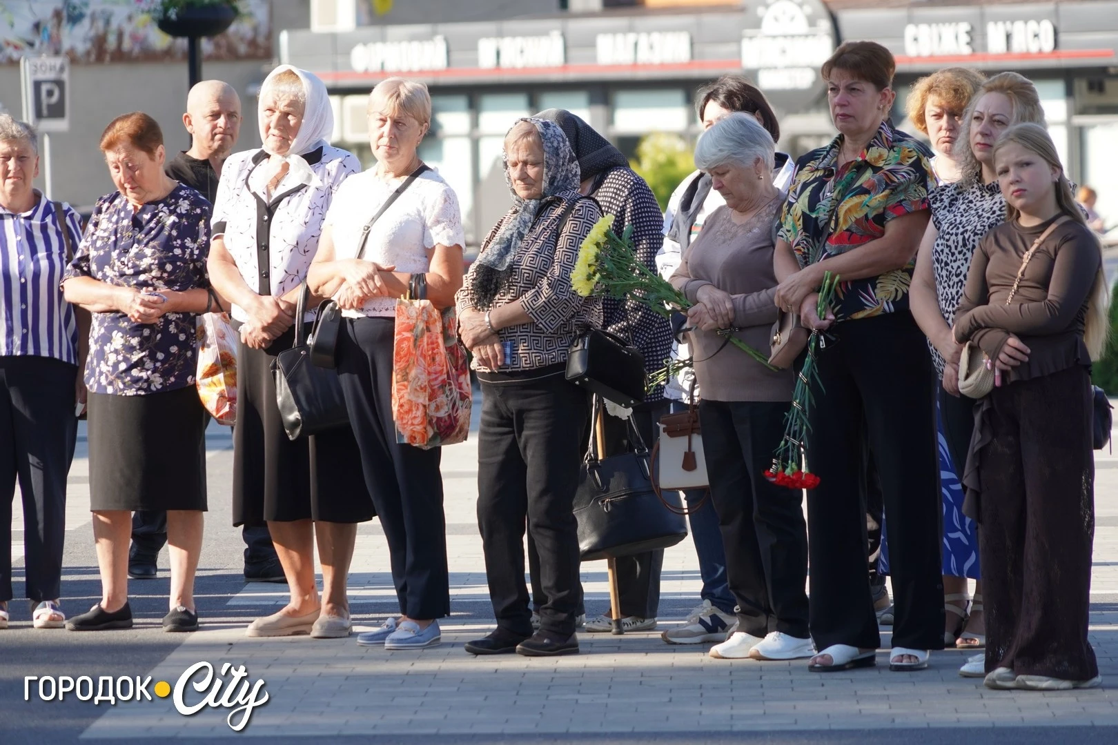 У Городку згадали історії двох полеглих воїнів — Олександра Сердечного та Сергія Черніховського