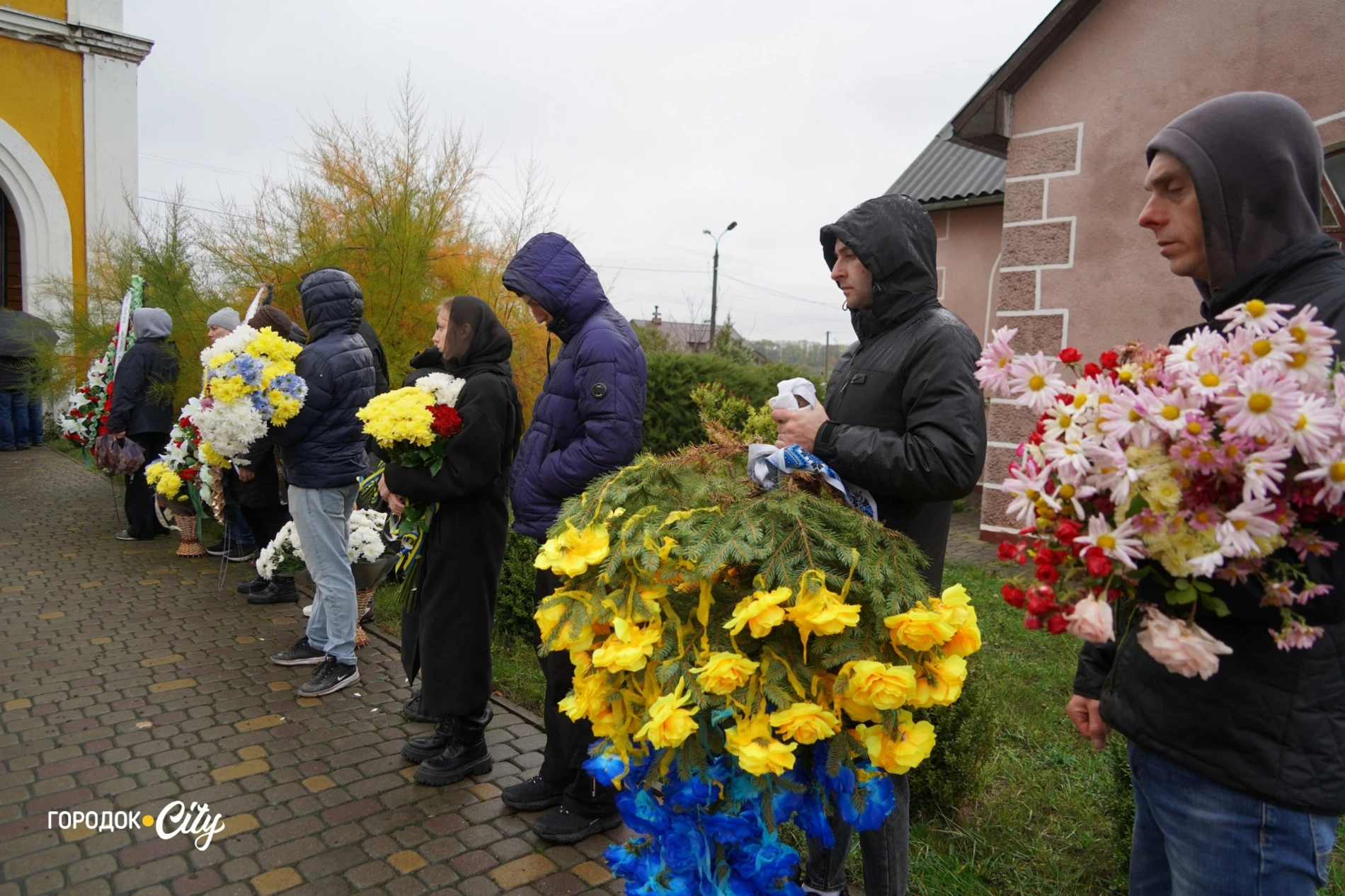 У Городку попрощалися із загиблим захисником Савелієм Грицаєм