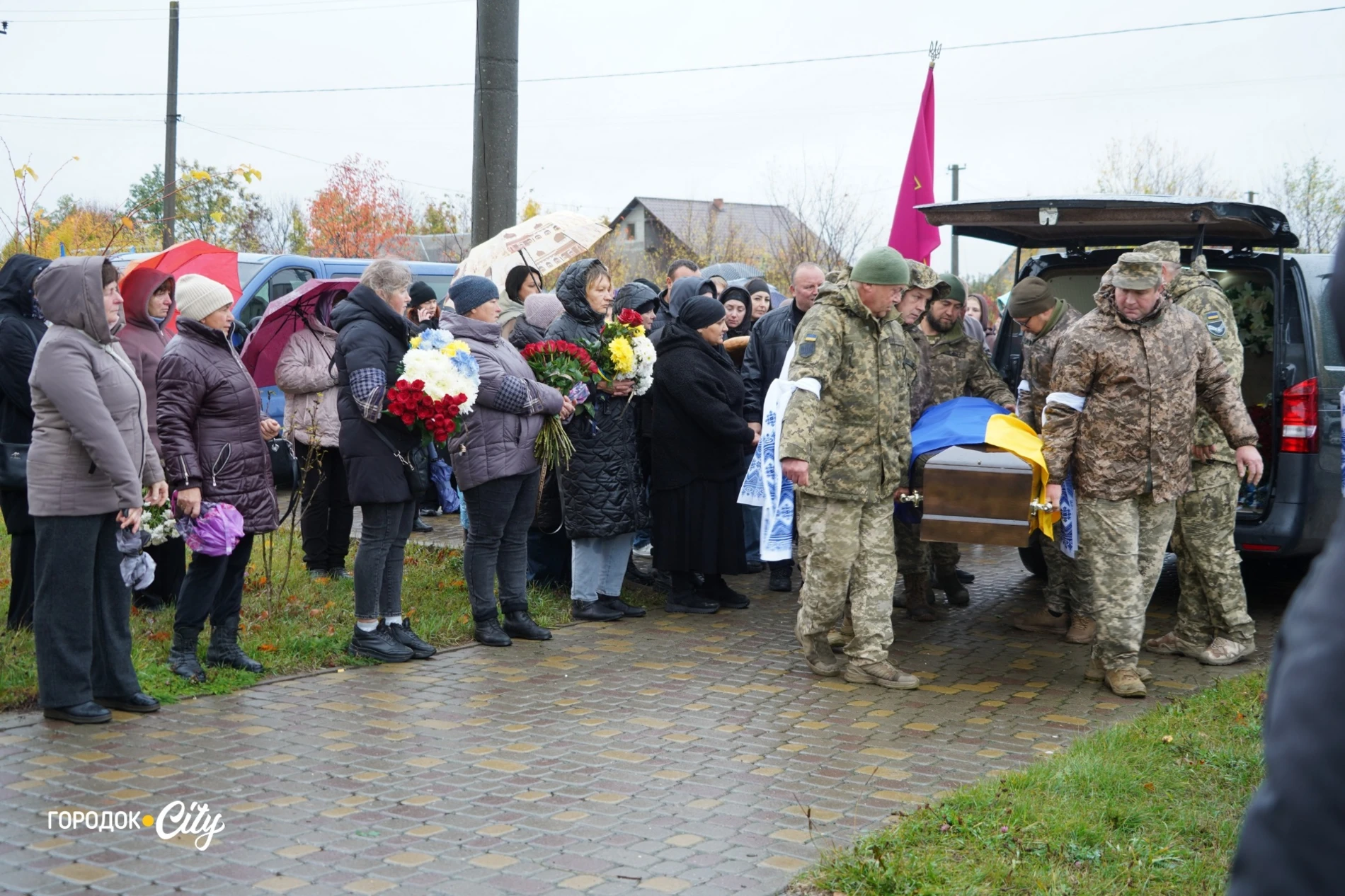У Городку попрощалися із загиблим захисником Савелієм Грицаєм