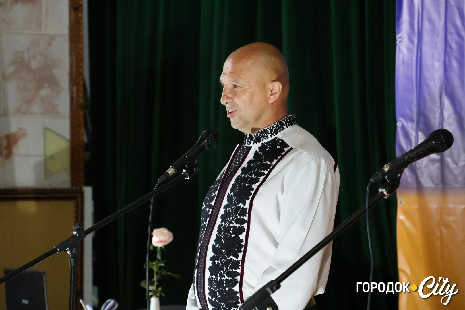 У Городку привітали працівників освіти з професійним святом
