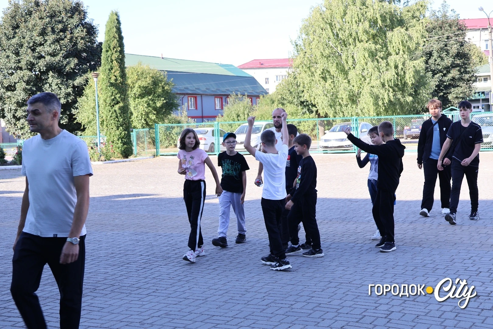 У Городоцькому ліцеї №3 всешкільним забігом відзначили Тиждень спорту
