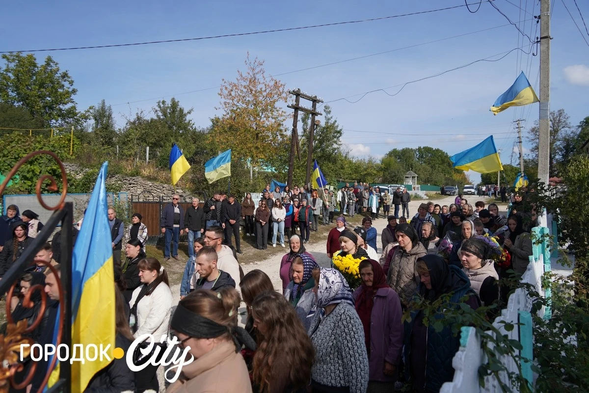 У Бубнівці попрощалися із захисником Олександром Ціцвірою
