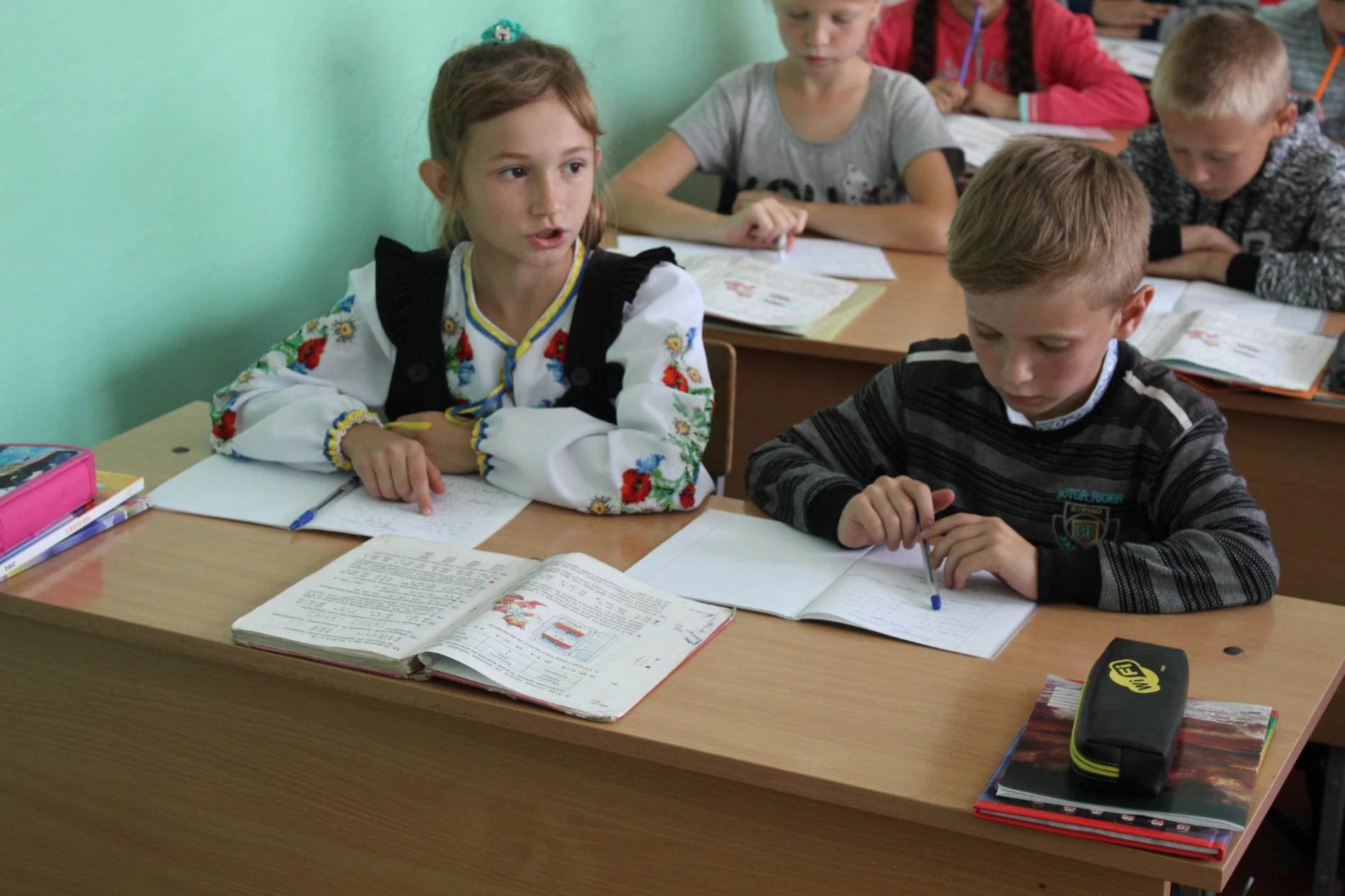 10 років тому: як у Городку вирішували проблему з підручниками