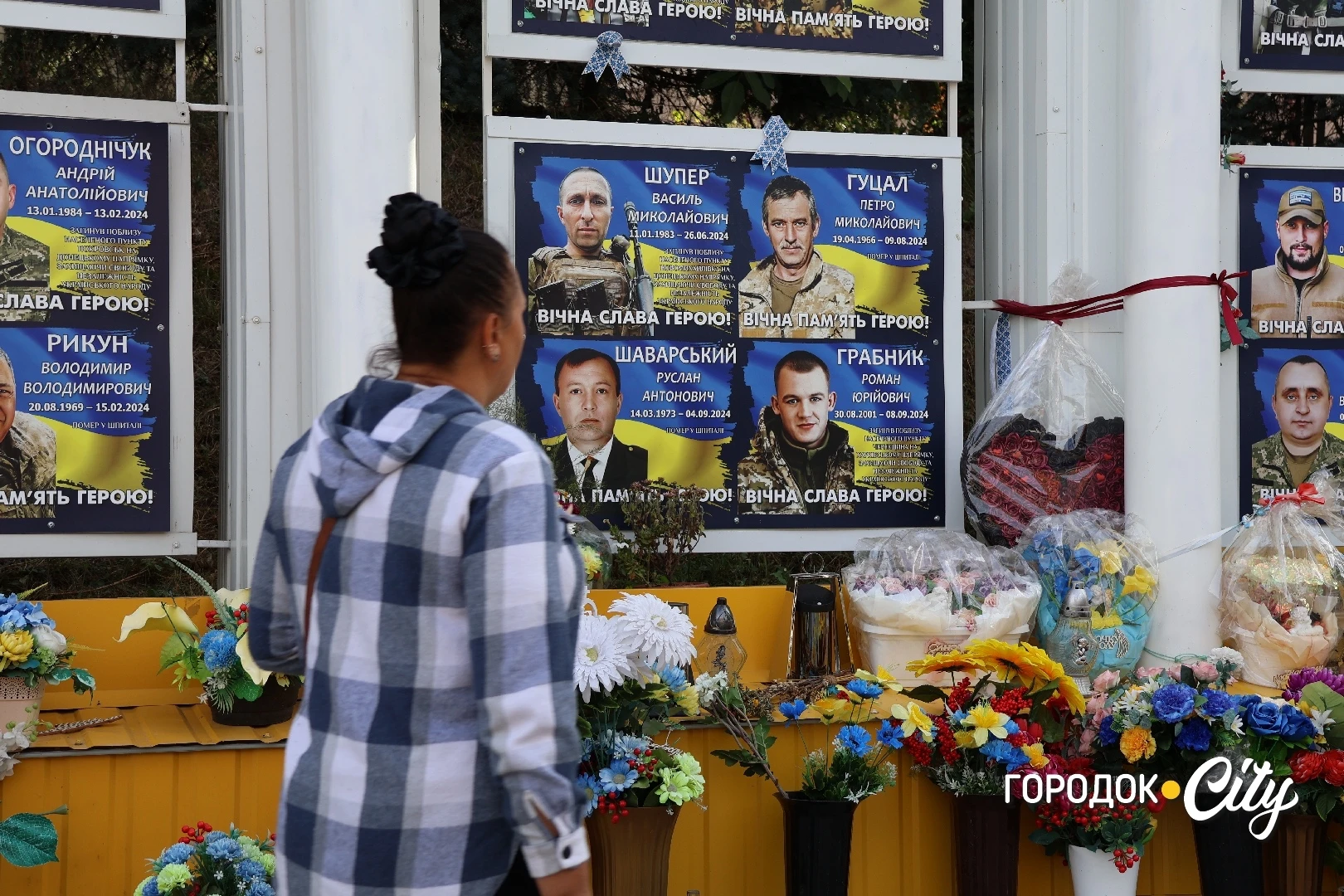 У Городку вшанували пам’ять Романа Грабника: воїну назавжди 23