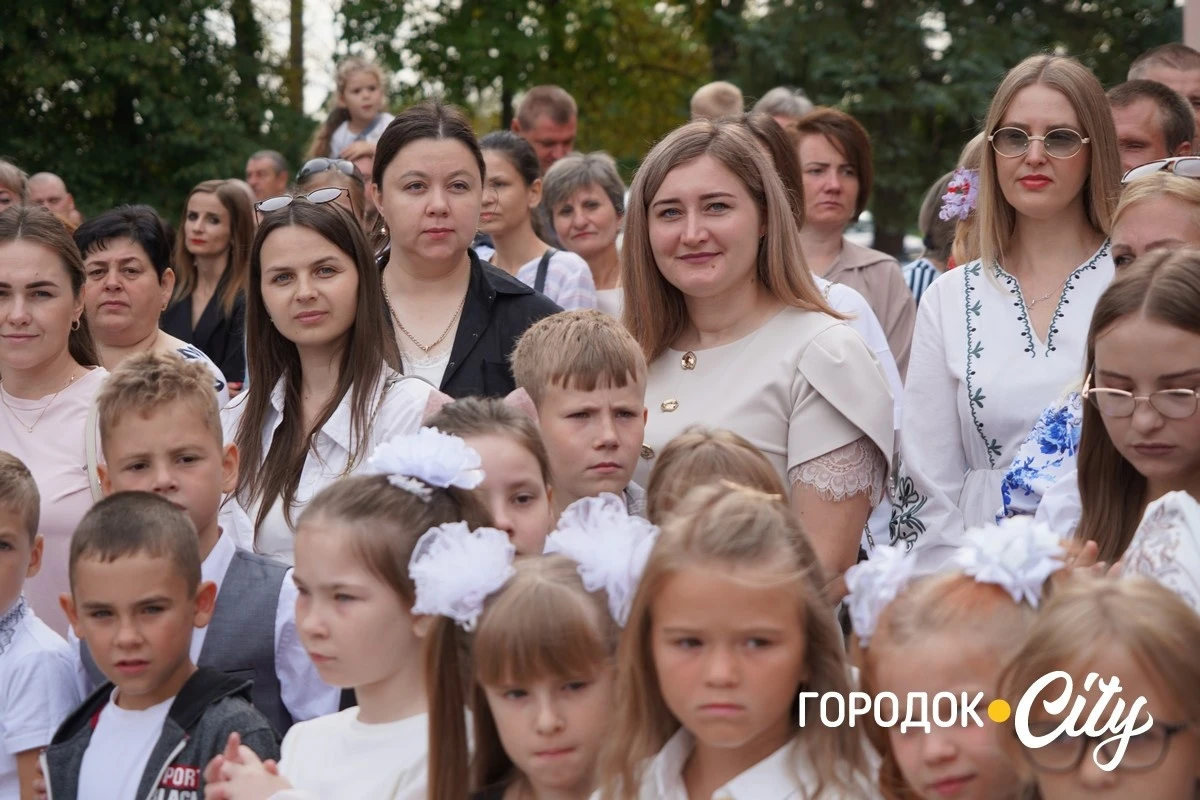 Свято знань. Як розпочався новий навчальний рік у Городоцькому ліцеї №4