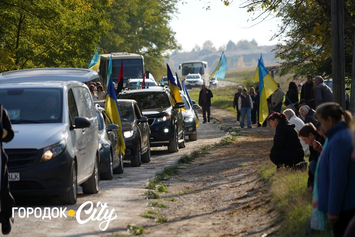 У Бубнівці попрощалися із захисником Олександром Ціцвірою