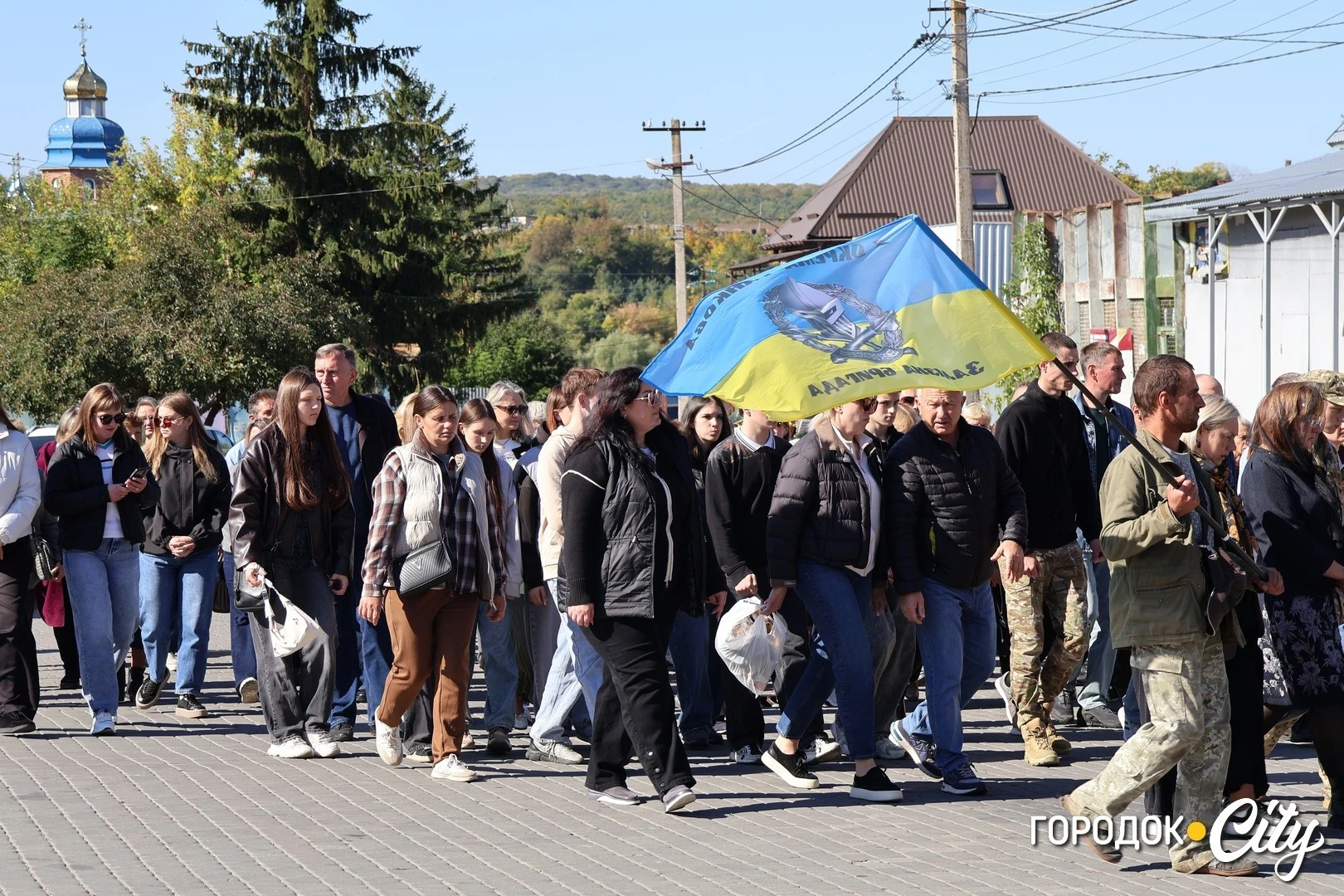 У Сатанові попрощалися із загиблим захисником Олегом Бодуновим