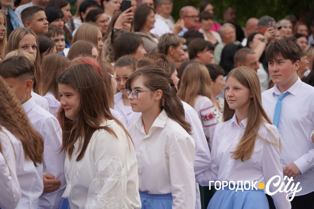 Свято знань. Як розпочався новий навчальний рік у Городоцькому ліцеї №4