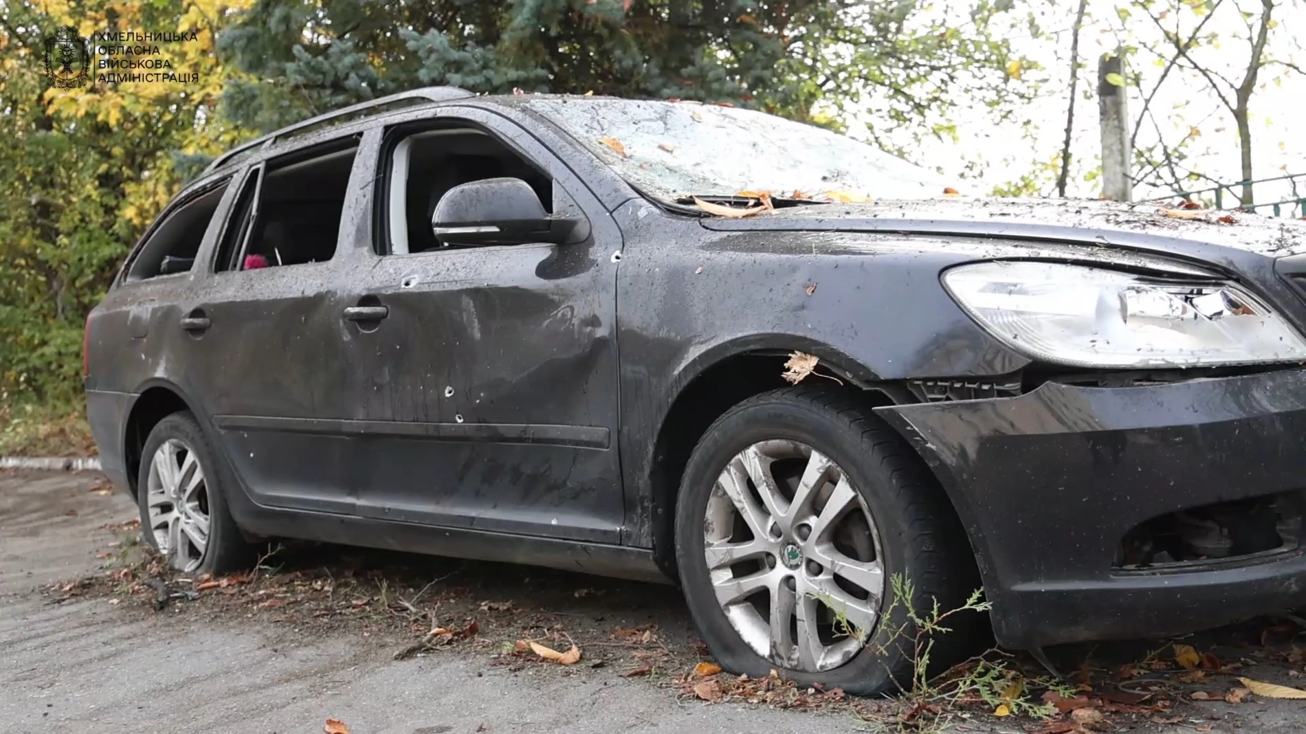 Ворожа атака на Хмельниччину: четверо людей поранені, пошкоджений медичний заклад