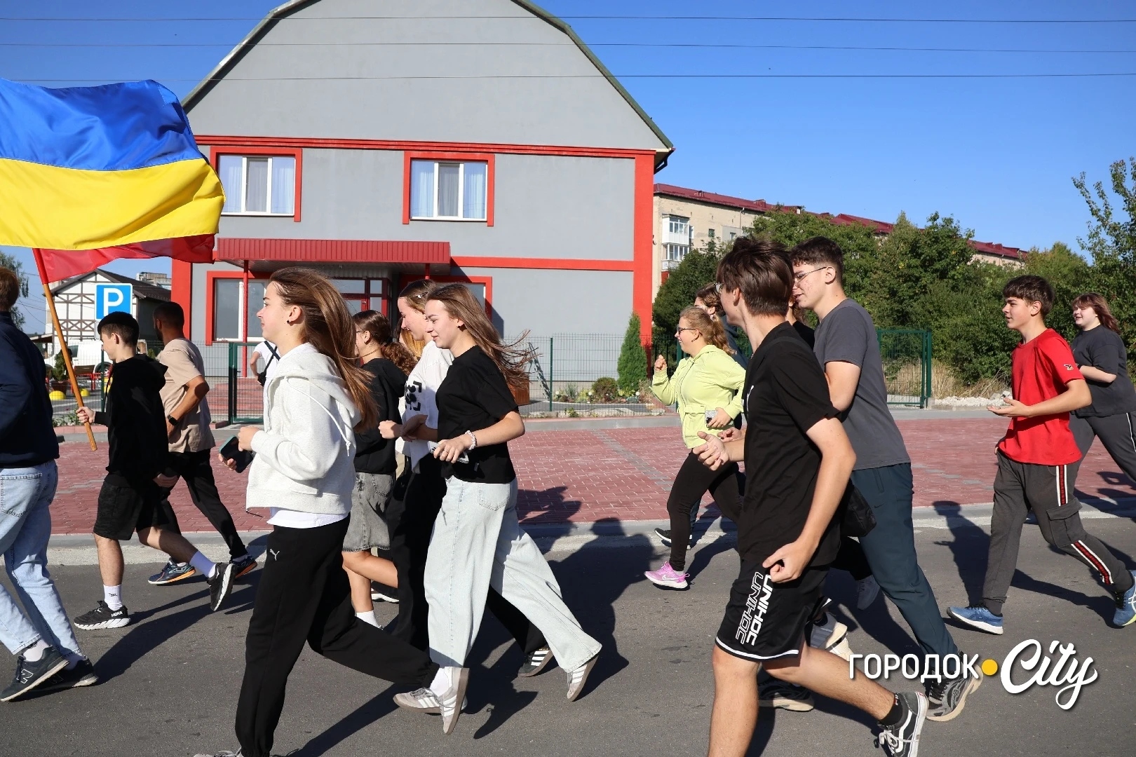 У Городоцькому ліцеї №3 всешкільним забігом відзначили Тиждень спорту