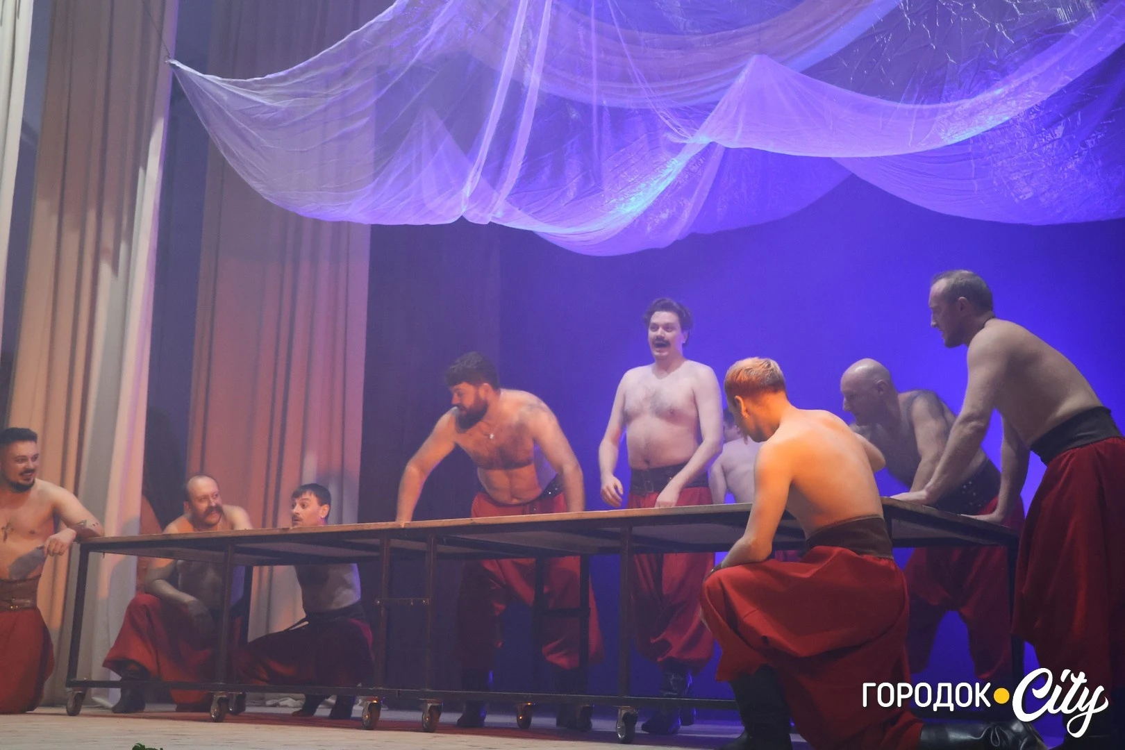 У Городку привітали працівників освіти з професійним святом