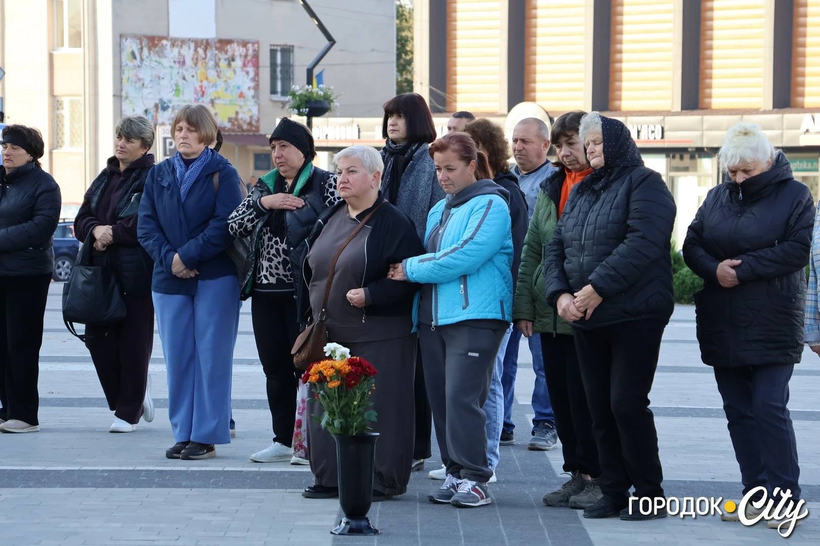 У Городку вшанували пам’ять трьох загиблих захисників України