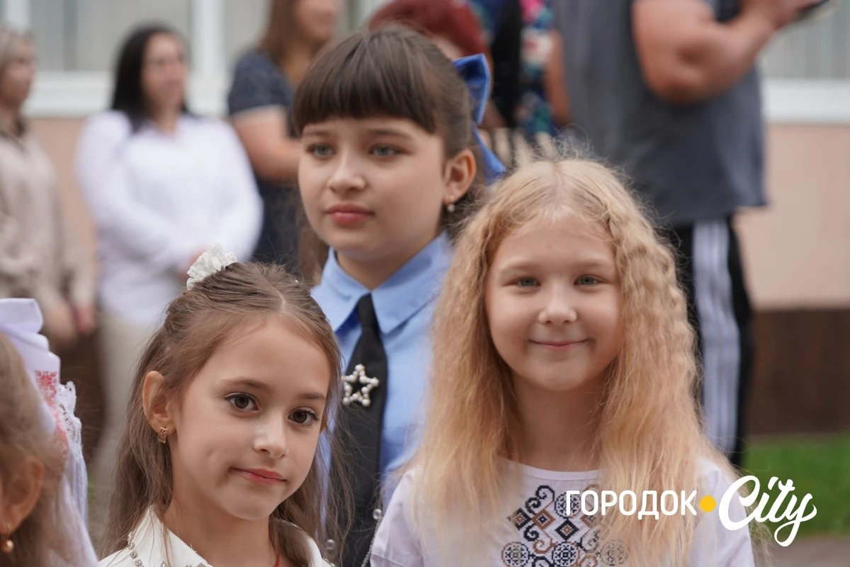 Свято знань. Як розпочався новий навчальний рік у Городоцькому ліцеї №4