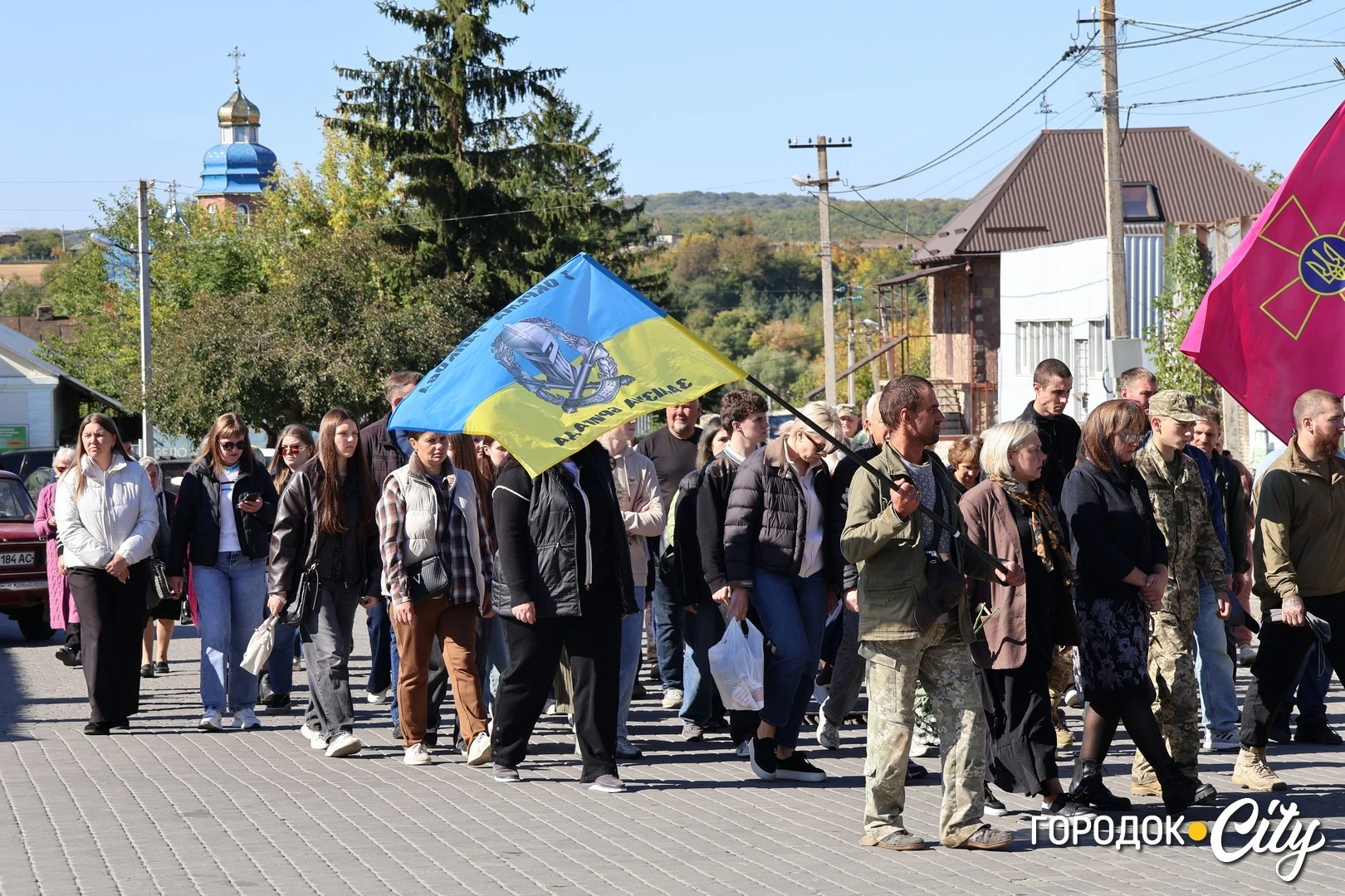 У Сатанові попрощалися із загиблим захисником Олегом Бодуновим