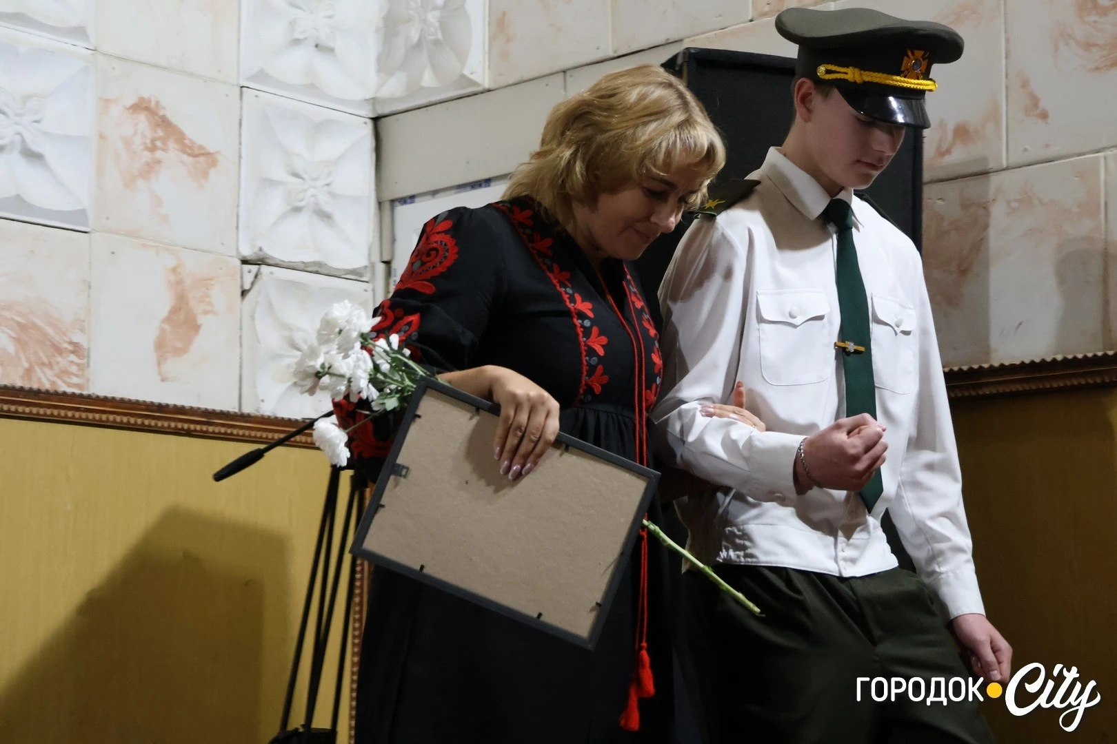 У Городку привітали працівників освіти з професійним святом
