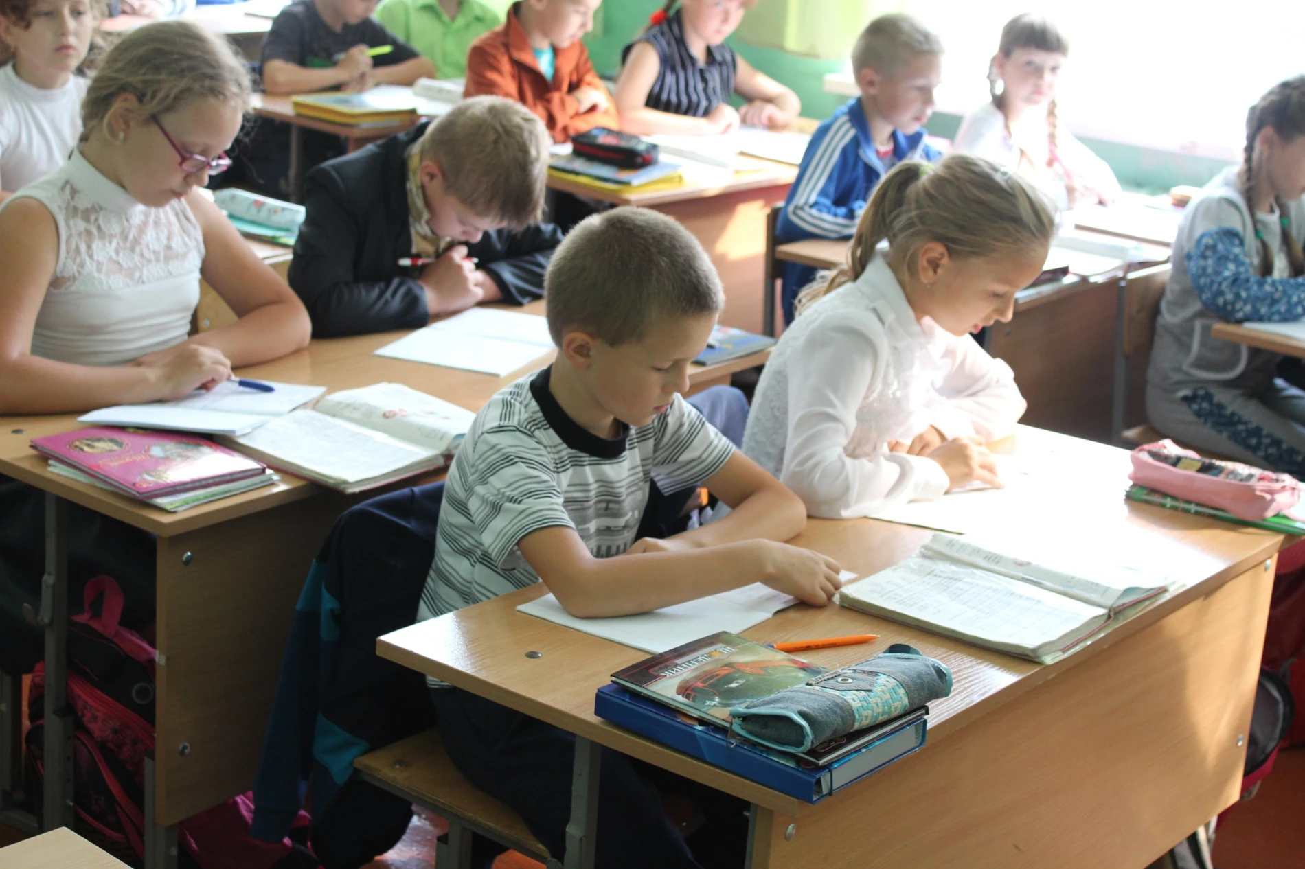 10 років тому: як у Городку вирішували проблему з підручниками