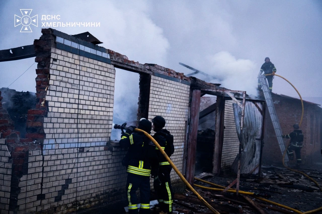 На Хмельниччині збили та подавили 12 ворожих БпЛА: є пошкодження будинків