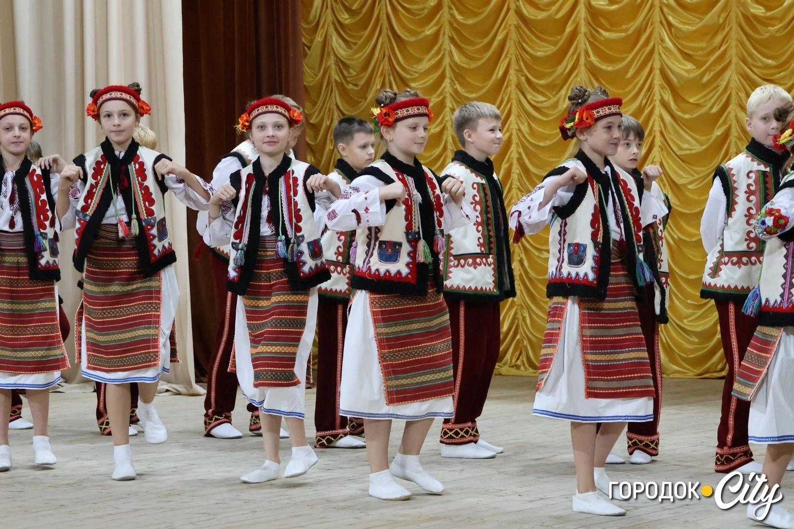 Іспит сценою: колективи Городоччини підтверджували звання «народний» і «зразковий»