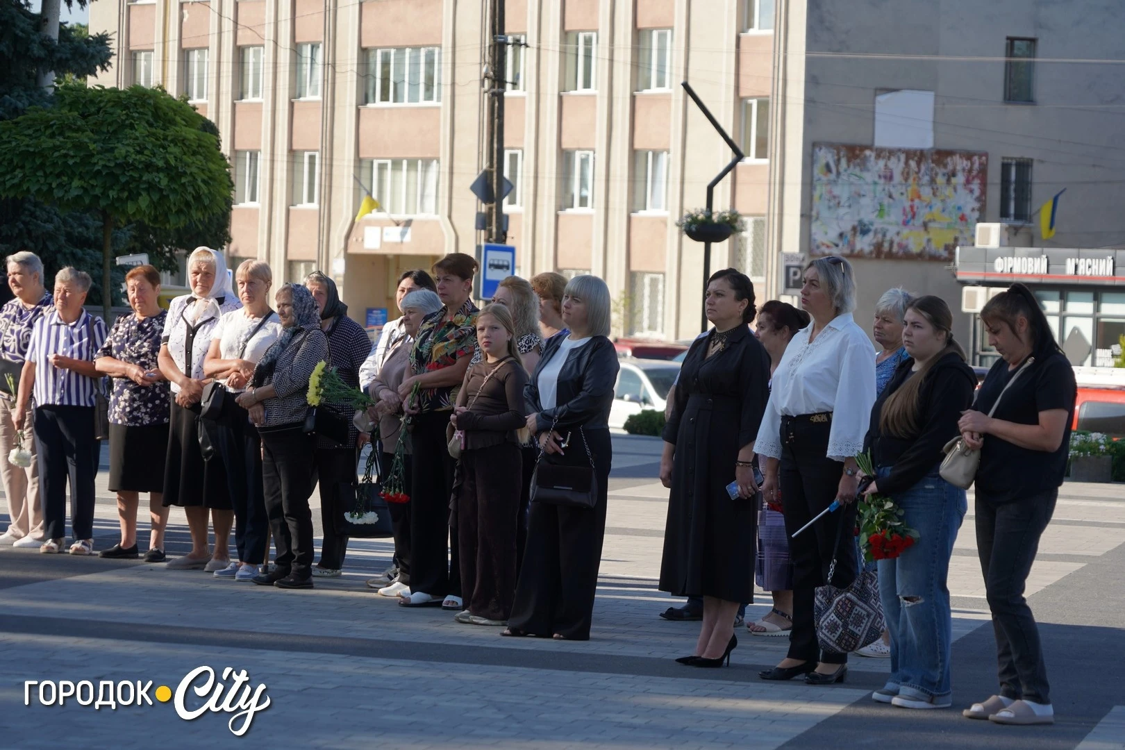 У Городку згадали історії двох полеглих воїнів — Олександра Сердечного та Сергія Черніховського