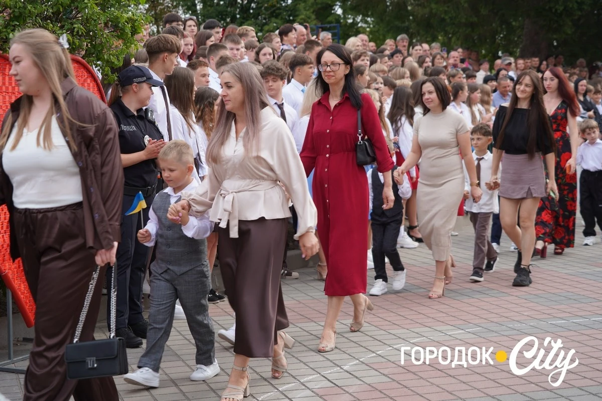 Свято знань. Як розпочався новий навчальний рік у Городоцькому ліцеї №4