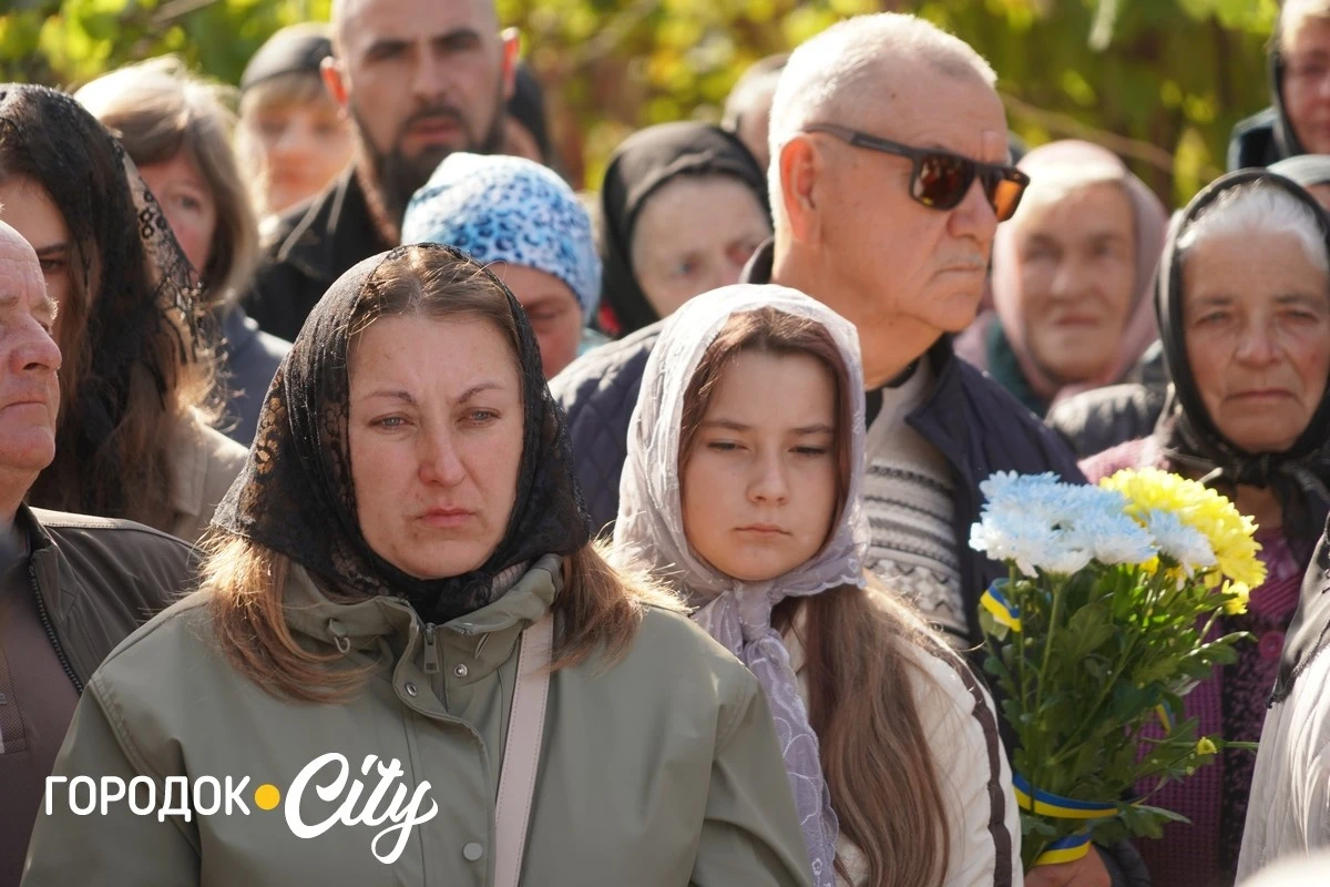 У Бубнівці попрощалися із захисником Олександром Ціцвірою