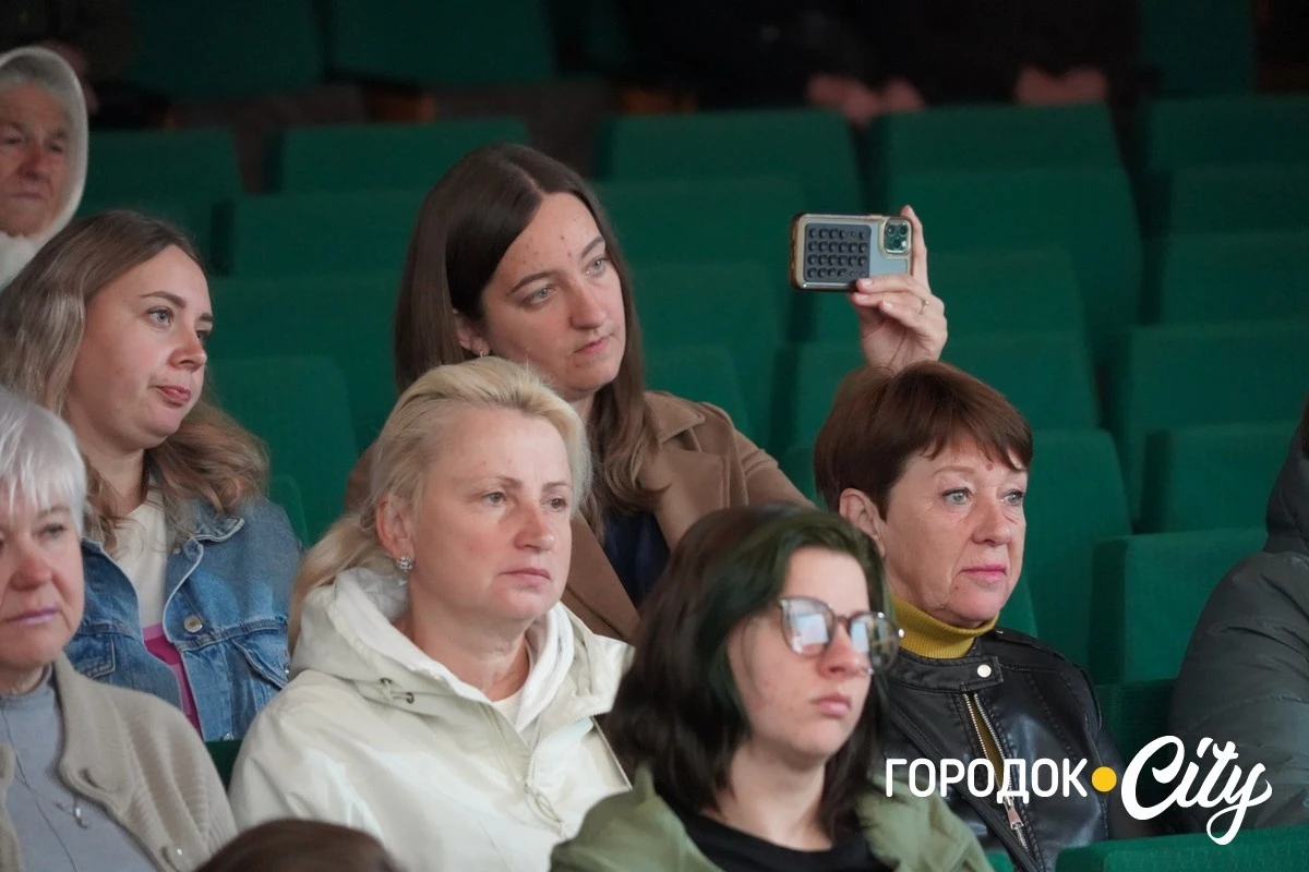 День пам’яті й вдячності. У Городку вшанували захисників та захисниць України