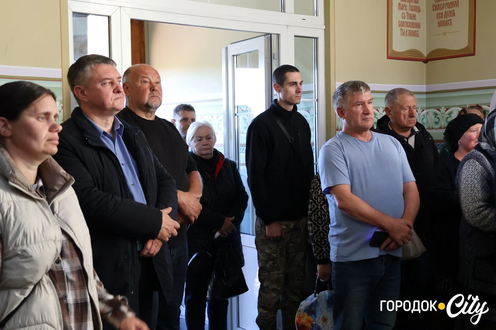 У Сатанові попрощалися із загиблим захисником Олегом Бодуновим