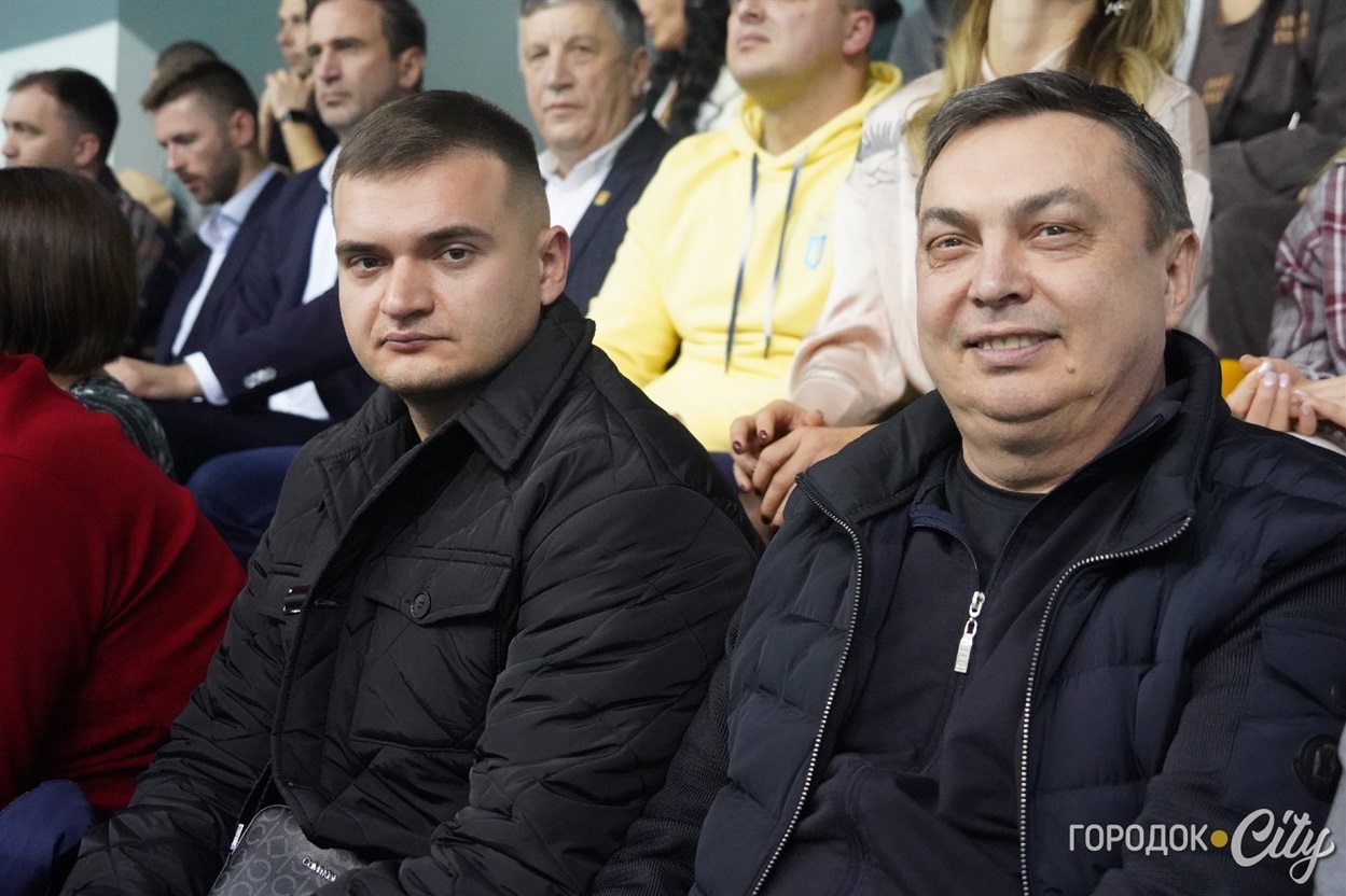 Олександр Кушнір любить проводити час із сином Ярославом і безмежно цінує миті проведені разом