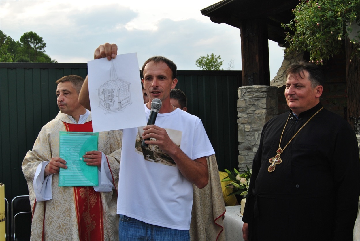 До слова, ескіз джерела розробив Іван Тлустий, який проживає у Городоцькому районі.
