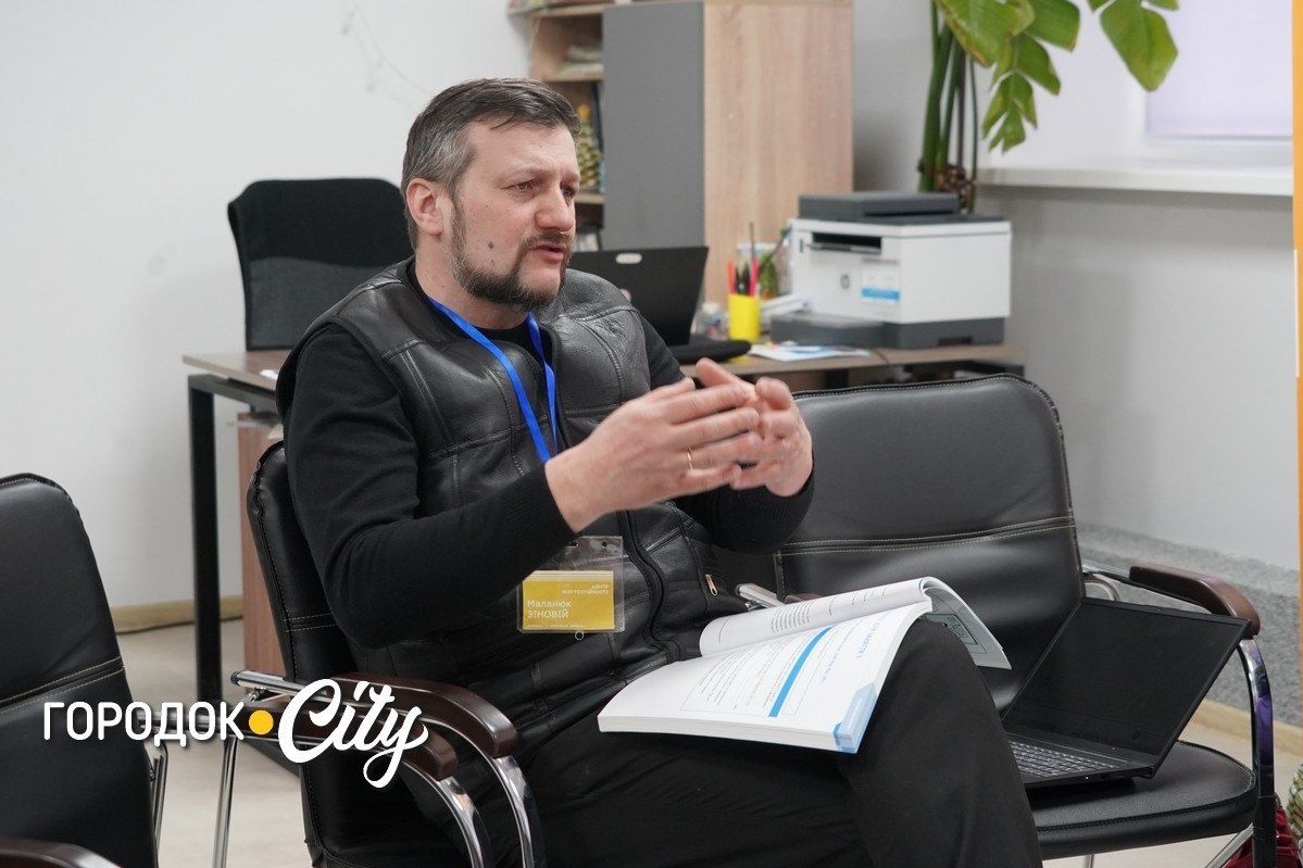 Зіновій Маланюк