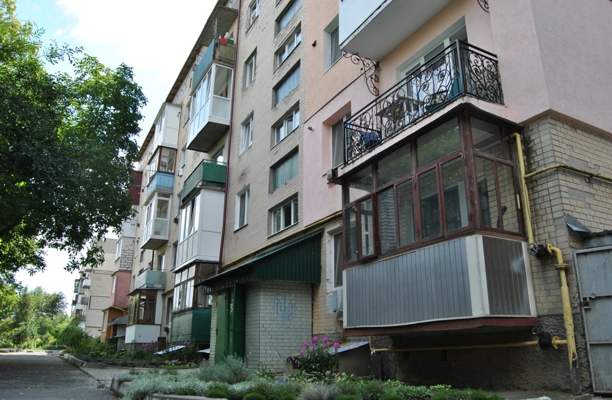 Будинок №18, який городоччани називають «Китайською стіною». 