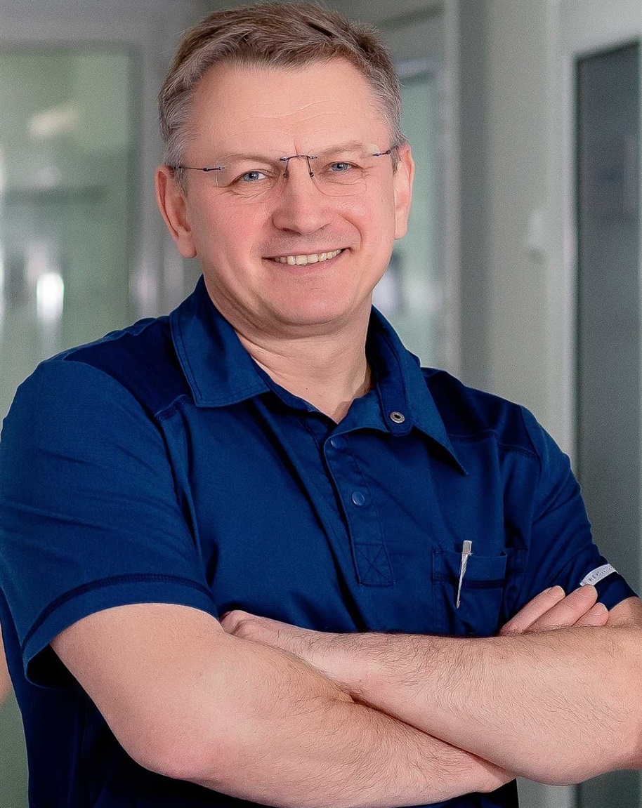 Олексій Підмурняк, завідувач відділення урології, заслужений лікар України