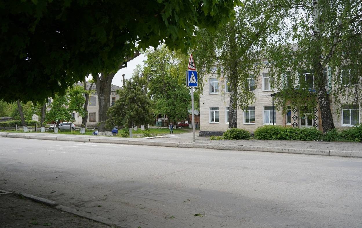 Вулиця Грушевського у Городку, де буде встановлено пристрій примусового зниження швидкості («лежачий поліцейський»).