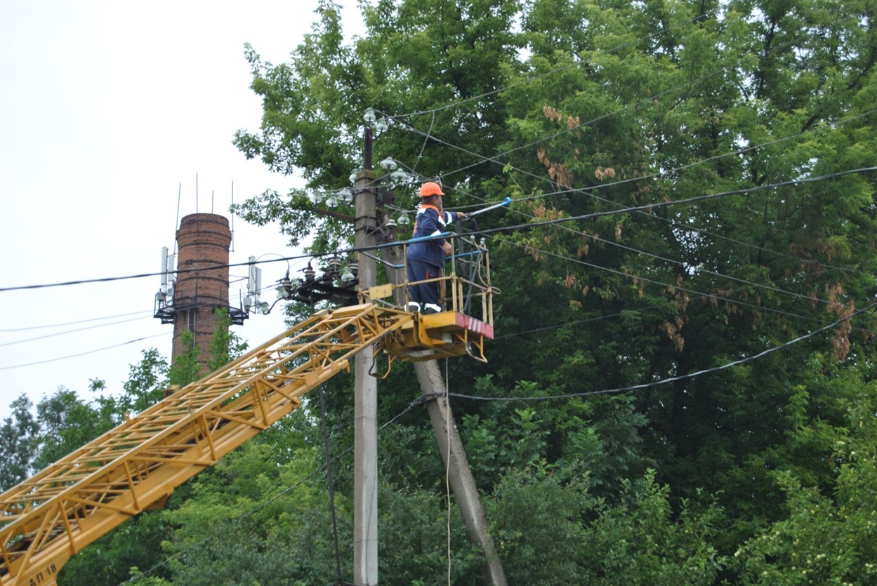 Загалом на території Городоцької громади ліній електромереж — близько 70.