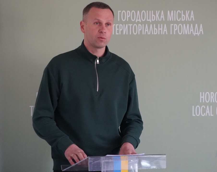 Дмитро Варшавський