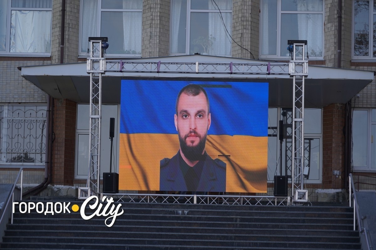 Віталій Курсов.