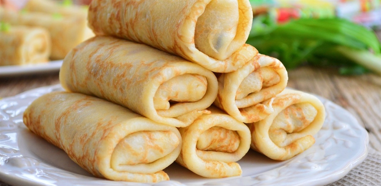 Млинці з сиром і зеленню