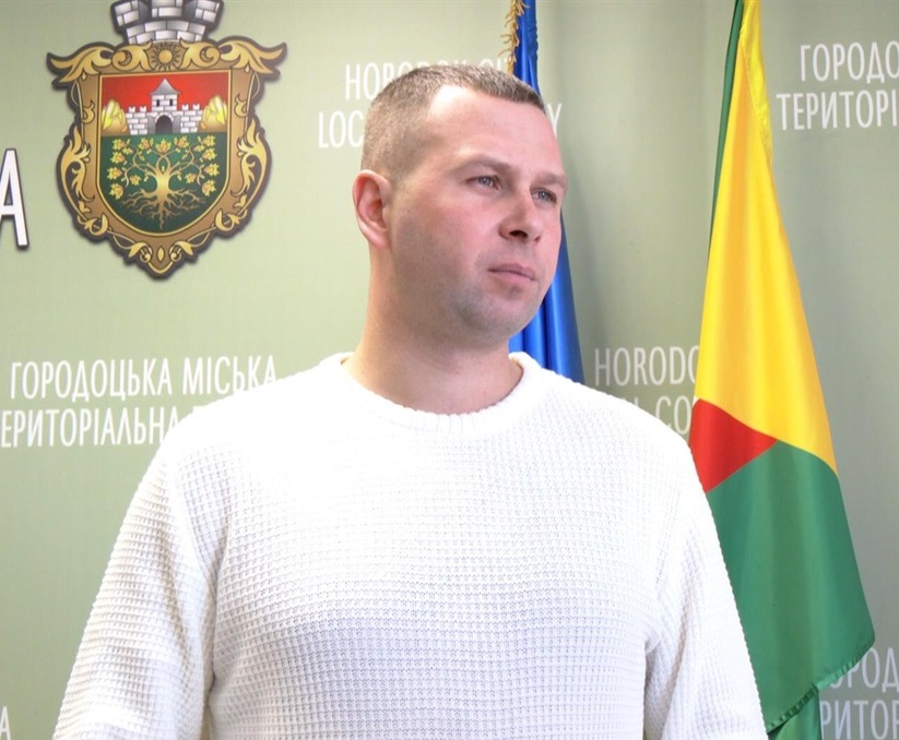  Дмитро Варшавський.