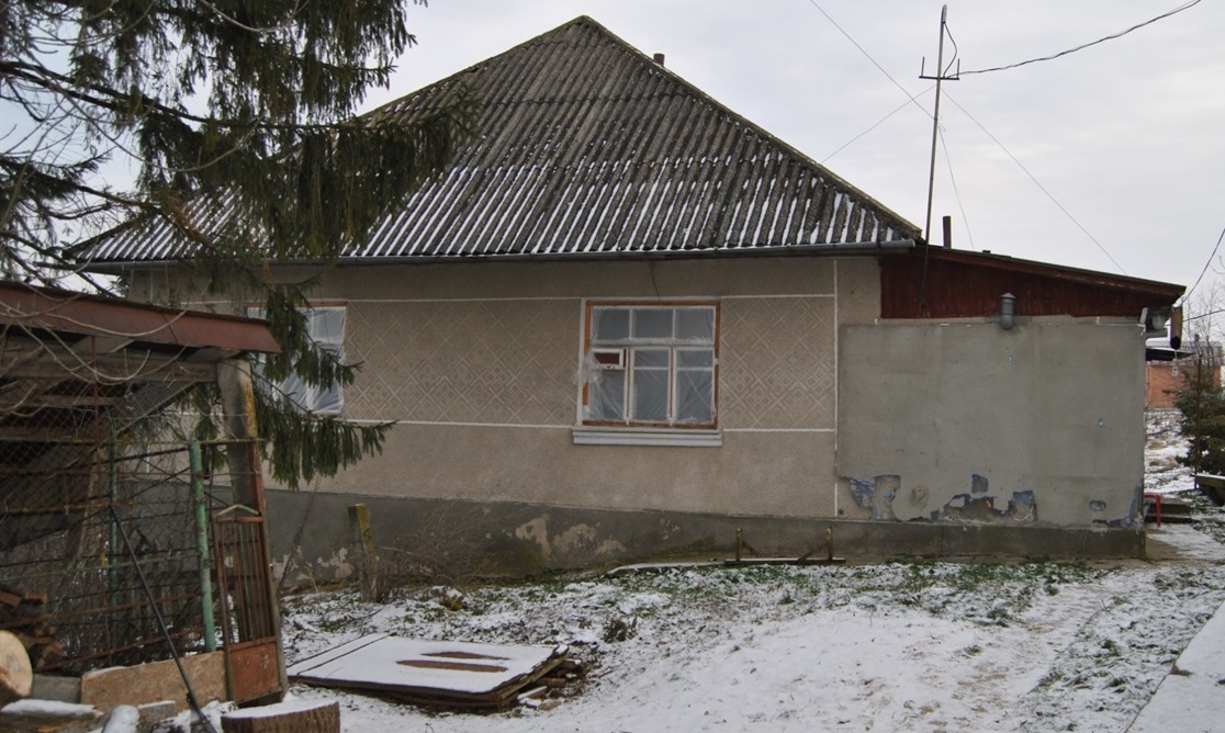 Будинок, в якому проживає Анна Євдокимова.