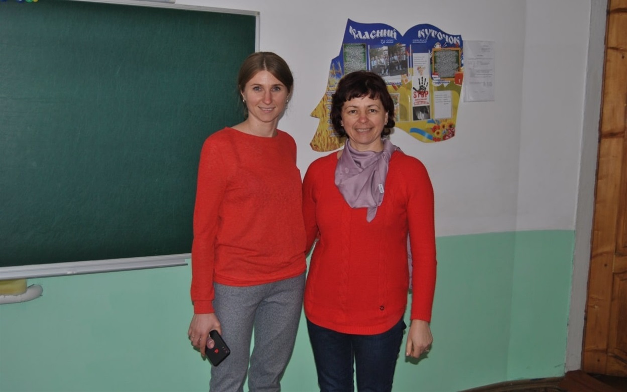 Ганна Мерва із наставницею та колегою.
