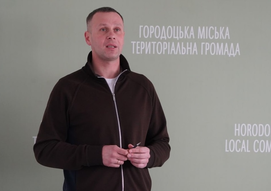 Дмитро Варшавський