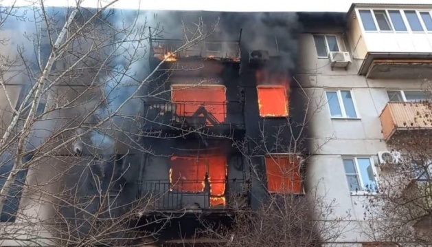 Ворог випалює Сєвєродонецьк на Луганщині по квадратах.