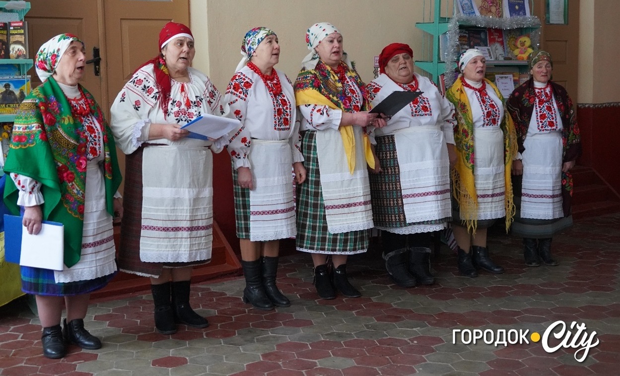  На відкритті виступав і "Бабограй"