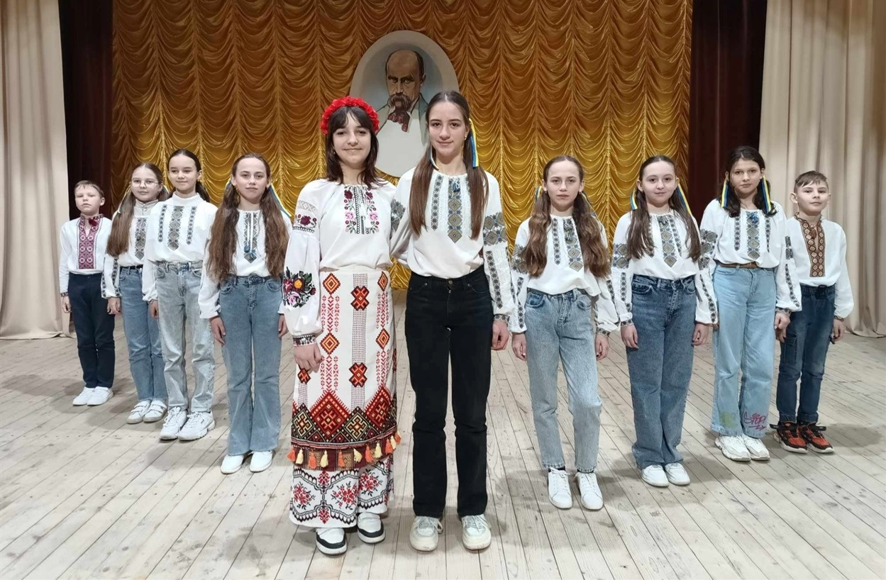 Колективу «Балаганчик».